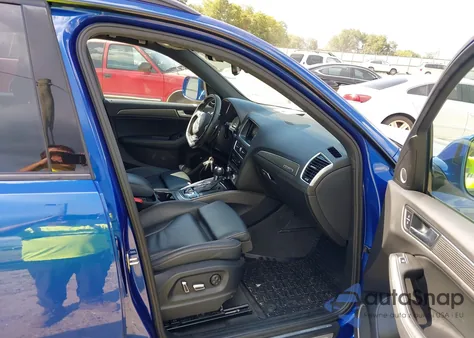 2015 Audi Sq5 3.0T Premium Plus z USA, uszkodzony, nr VIN WA1CGAFP8FA093771